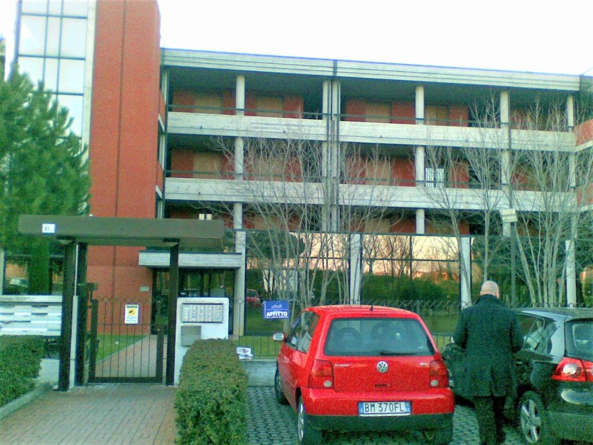 Casa Gisela Apartment Desenzano del Garda Exterior foto