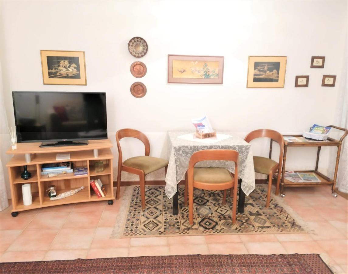 Casa Gisela Apartment Desenzano del Garda Exterior foto